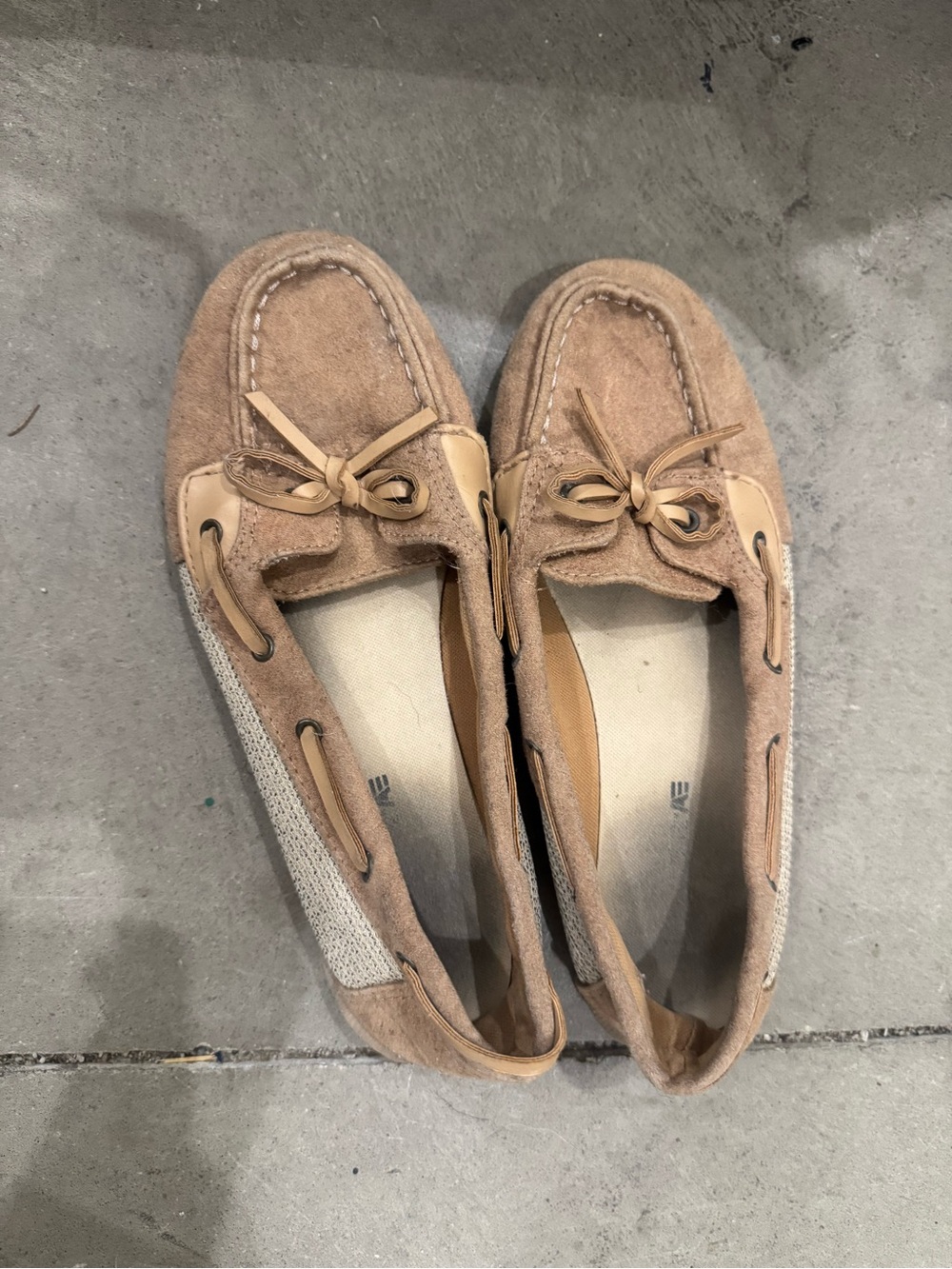 American Eagle Outfitters Tan Suede Moccasin Loafers